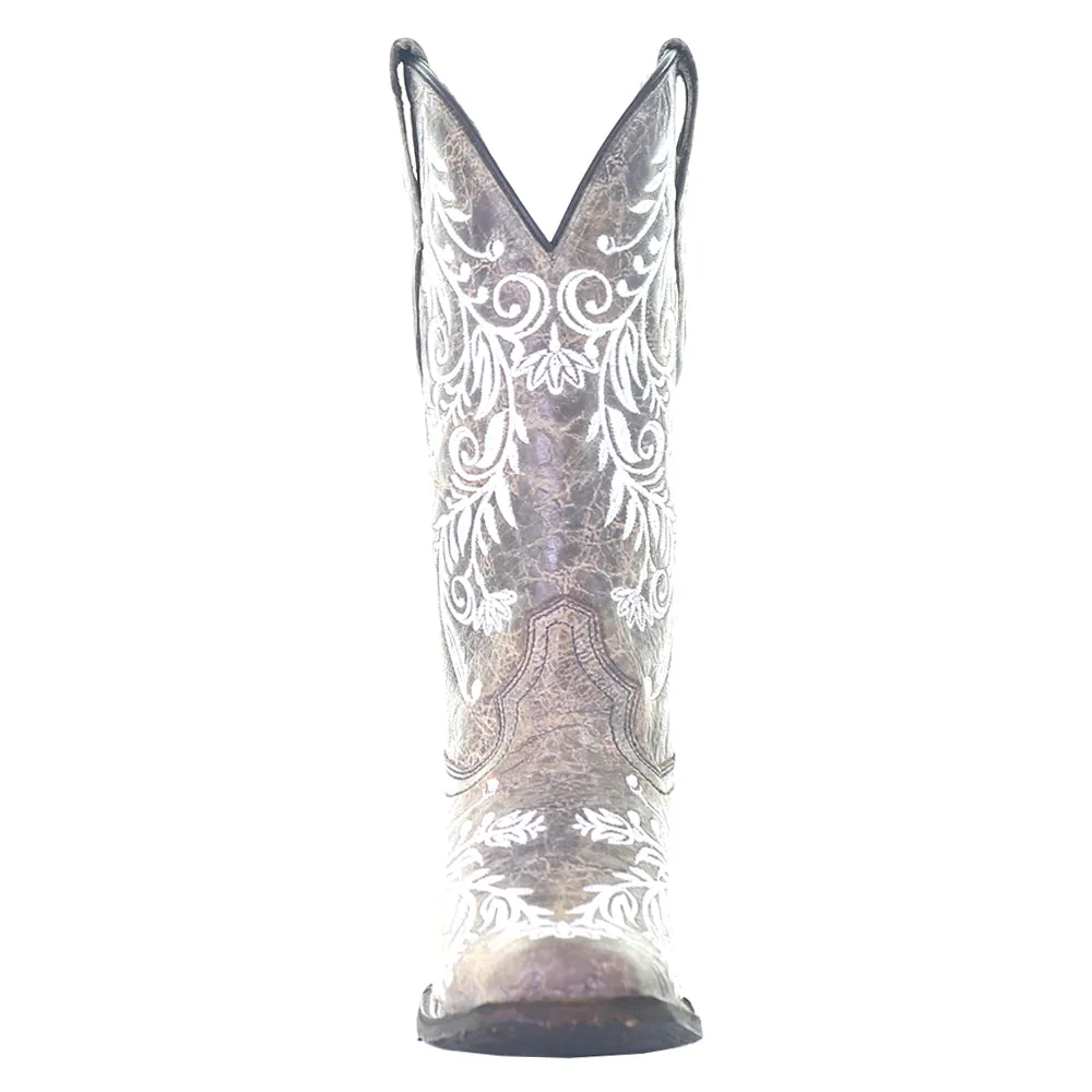 Embroidered Snip Toe Cowboy Boots