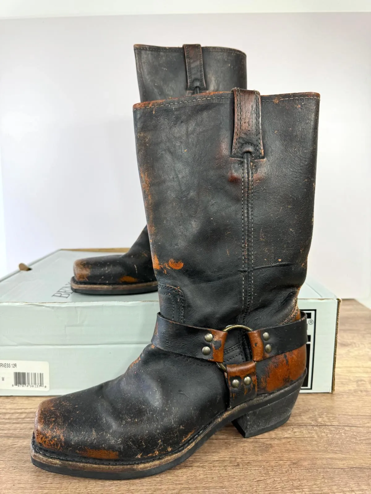 FRYE WHISKEY HARNESS LEATHER ENGINEER BOOTS DISTRESSED