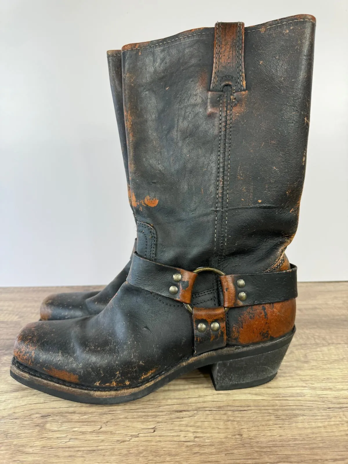 FRYE WHISKEY HARNESS LEATHER ENGINEER BOOTS DISTRESSED