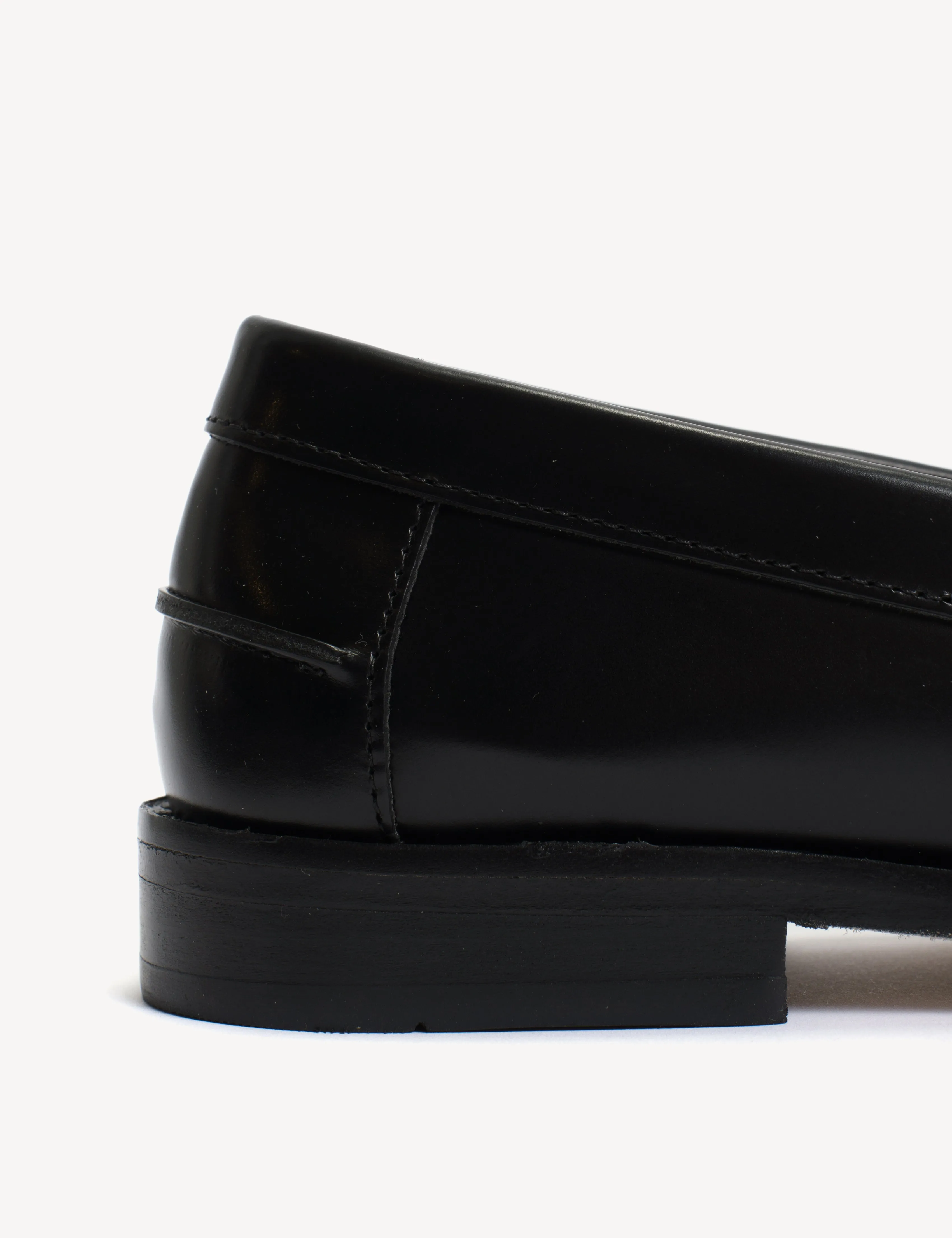 Moccasin Penny Loafer In Black Polido Leather