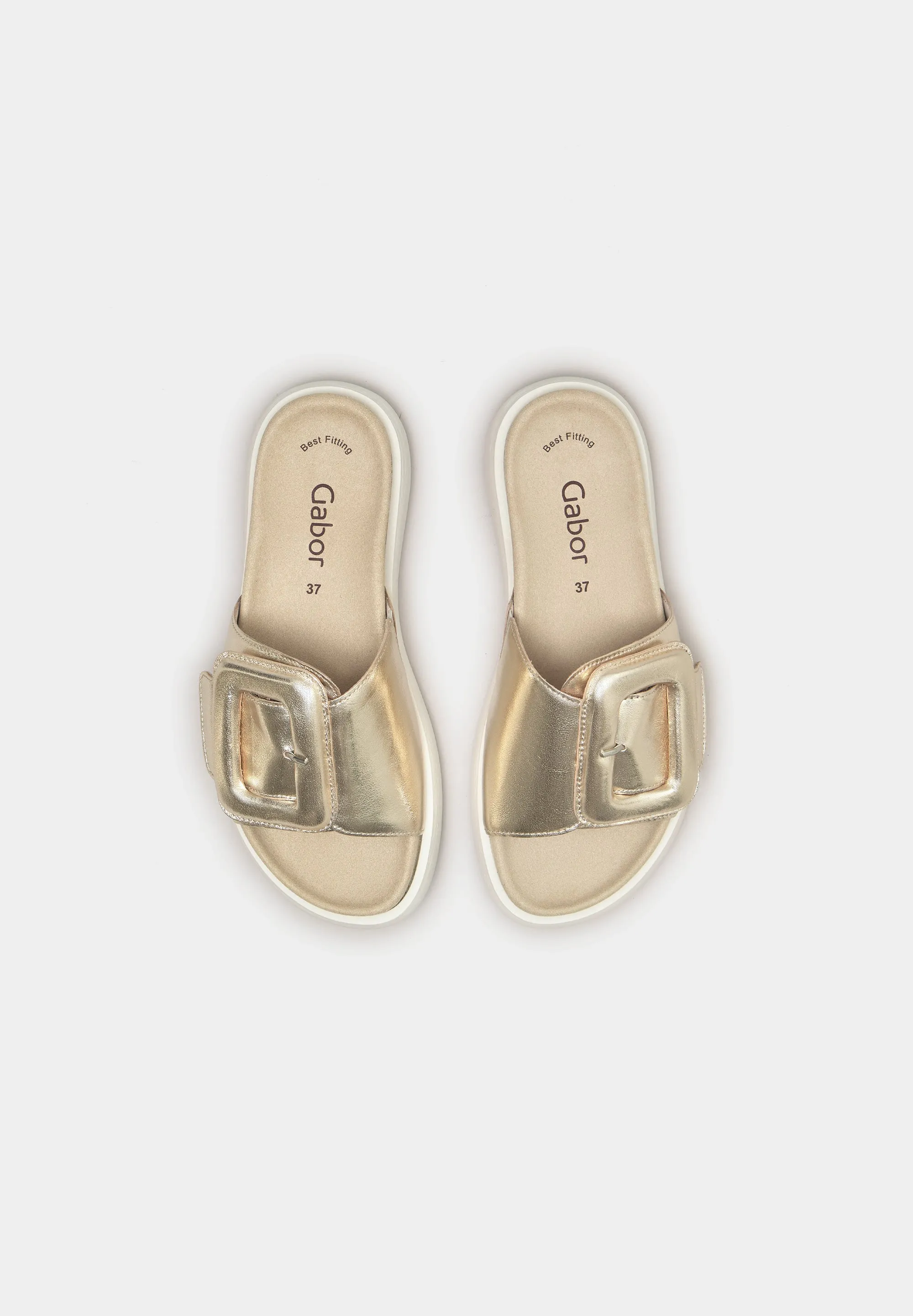 Padded Buckle Sandals 43-751 Shiny Gold