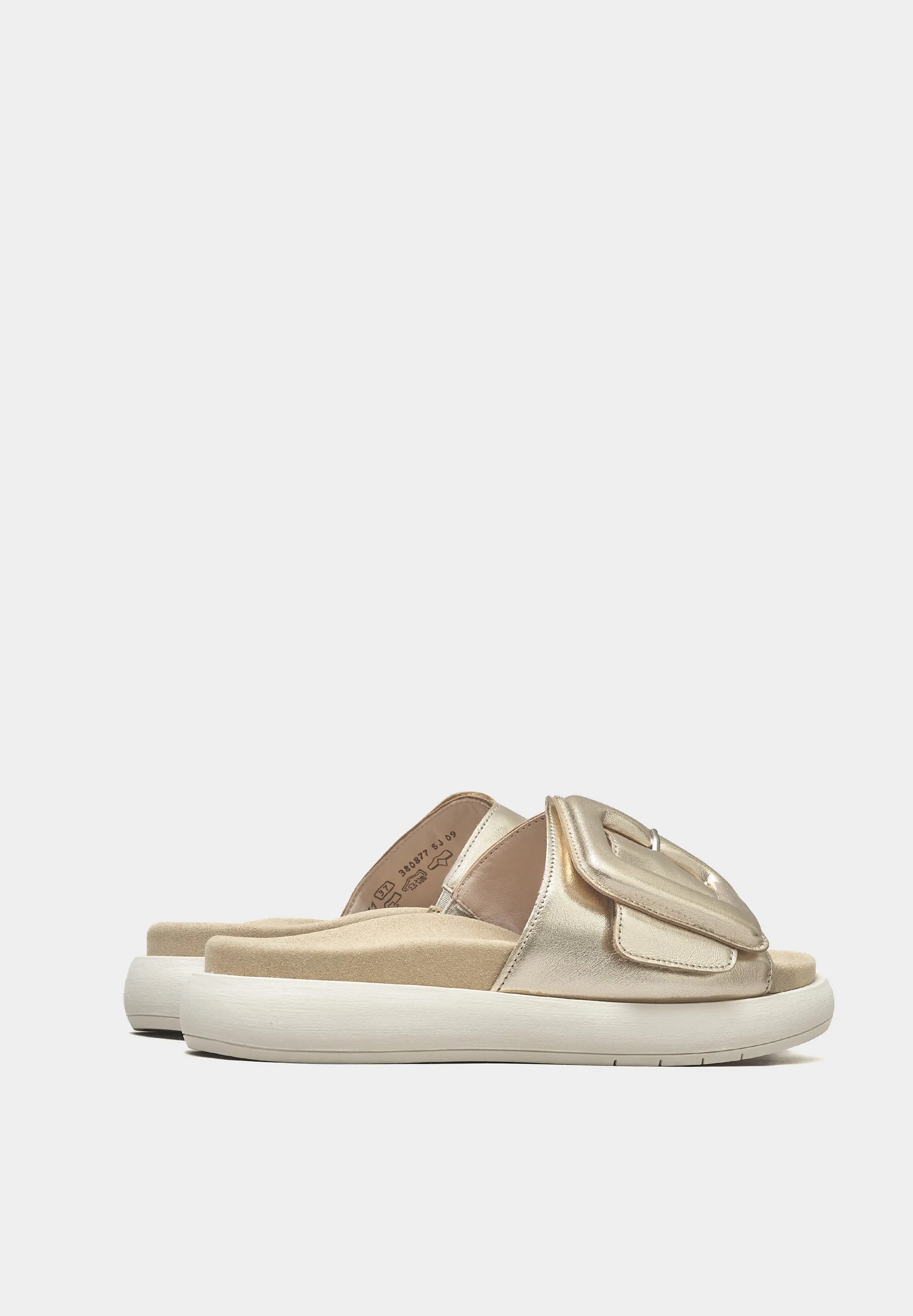 Padded Buckle Sandals 43-751 Shiny Gold